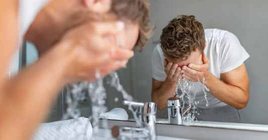 How to Choose the Best Men’s Face Wash for Your Skin